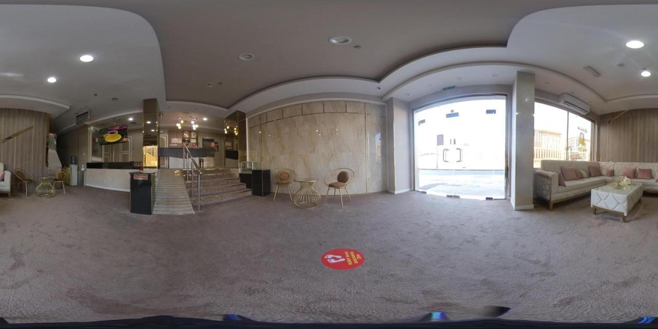 Dreamwhite Hotel Дубай Екстериор снимка